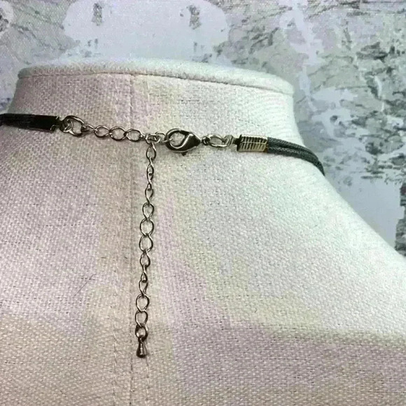 Vintage Large Glass Red Cooper and Blue Pendant on Suede Cord & Seed Beads - Picture 3 of 4